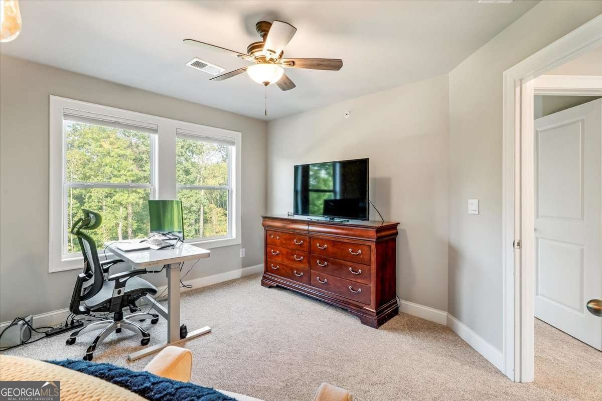 308 Lincoln Street Woodstock - 34