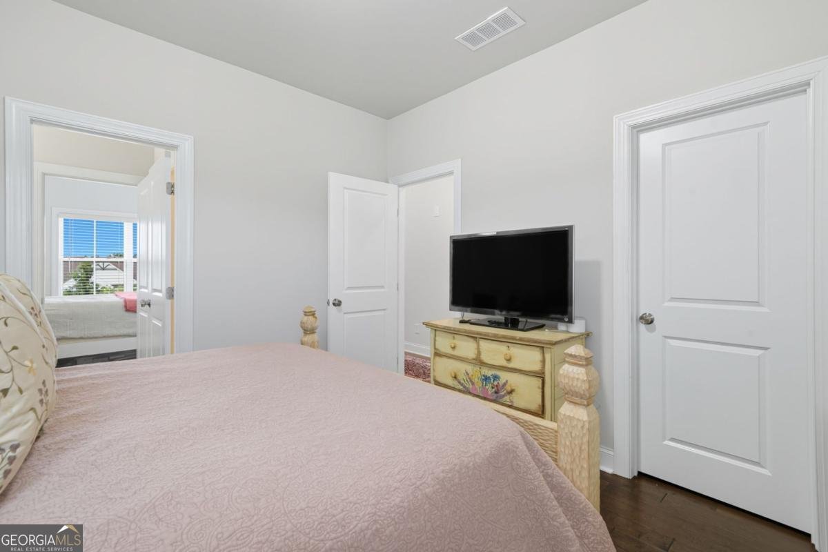 514 Homestead Park Place Canton - 28