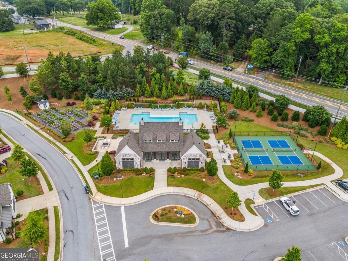 514 Homestead Park Place Canton - 37