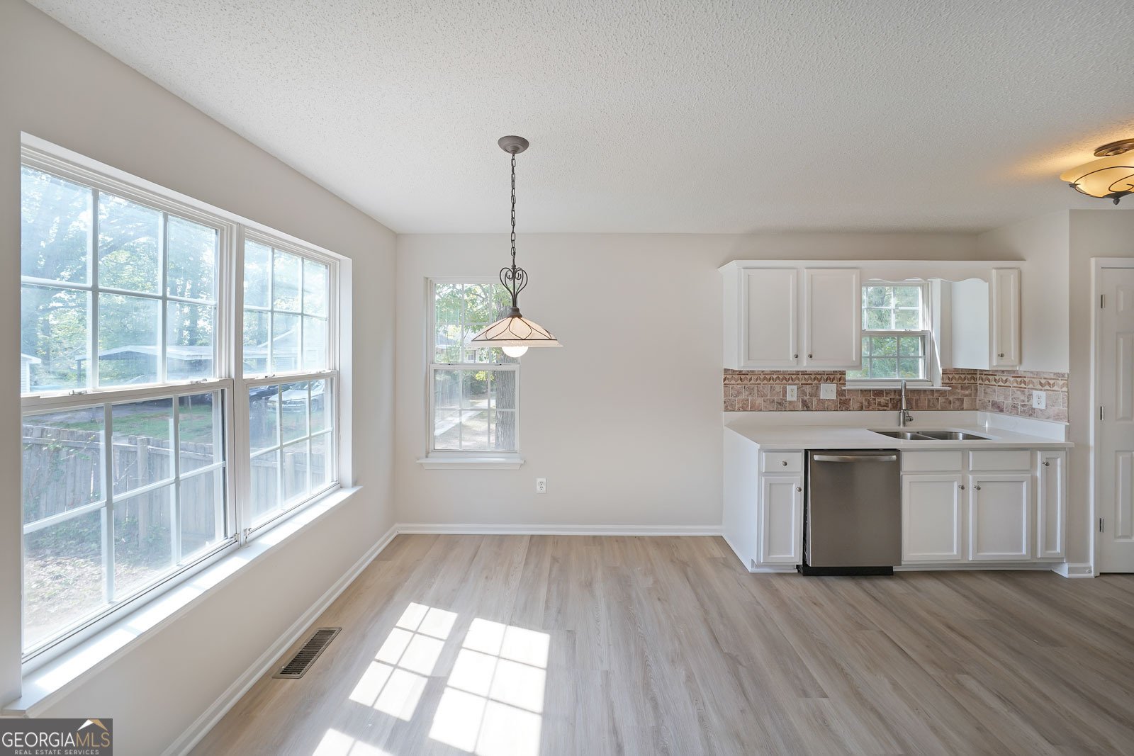 5818 Dogwood Circle Austell - 5