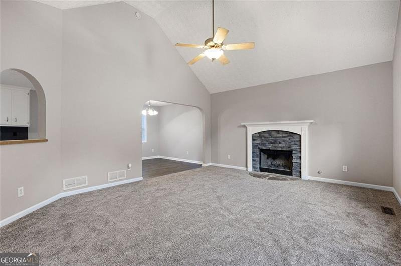 121 GREATWOOD Drive White - 7