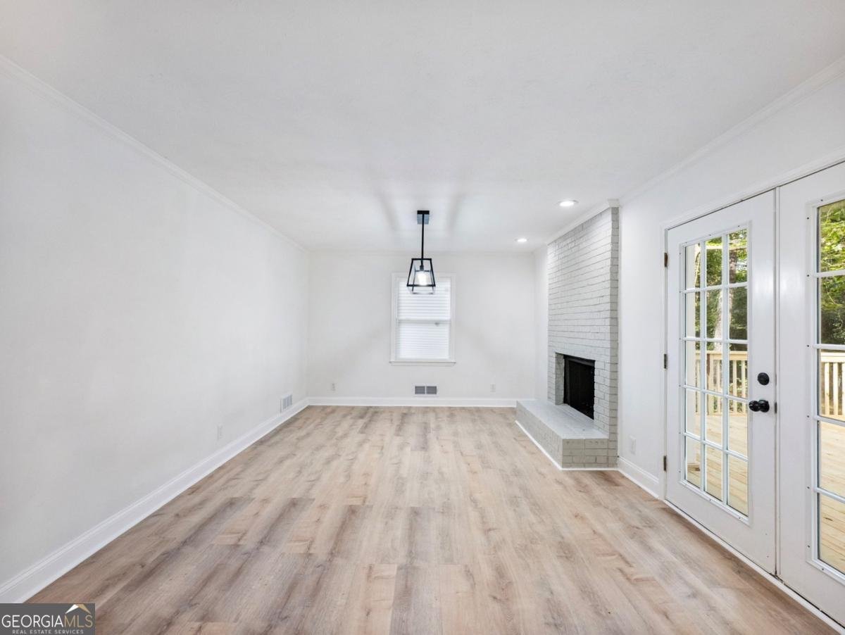 3300 Renoir Court Decatur - 10
