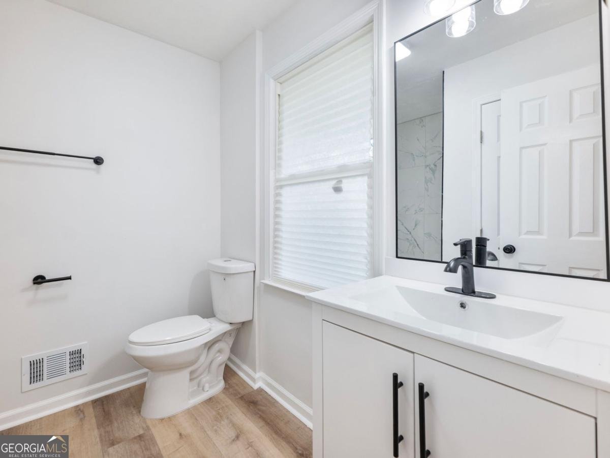 3300 Renoir Court Decatur - 25