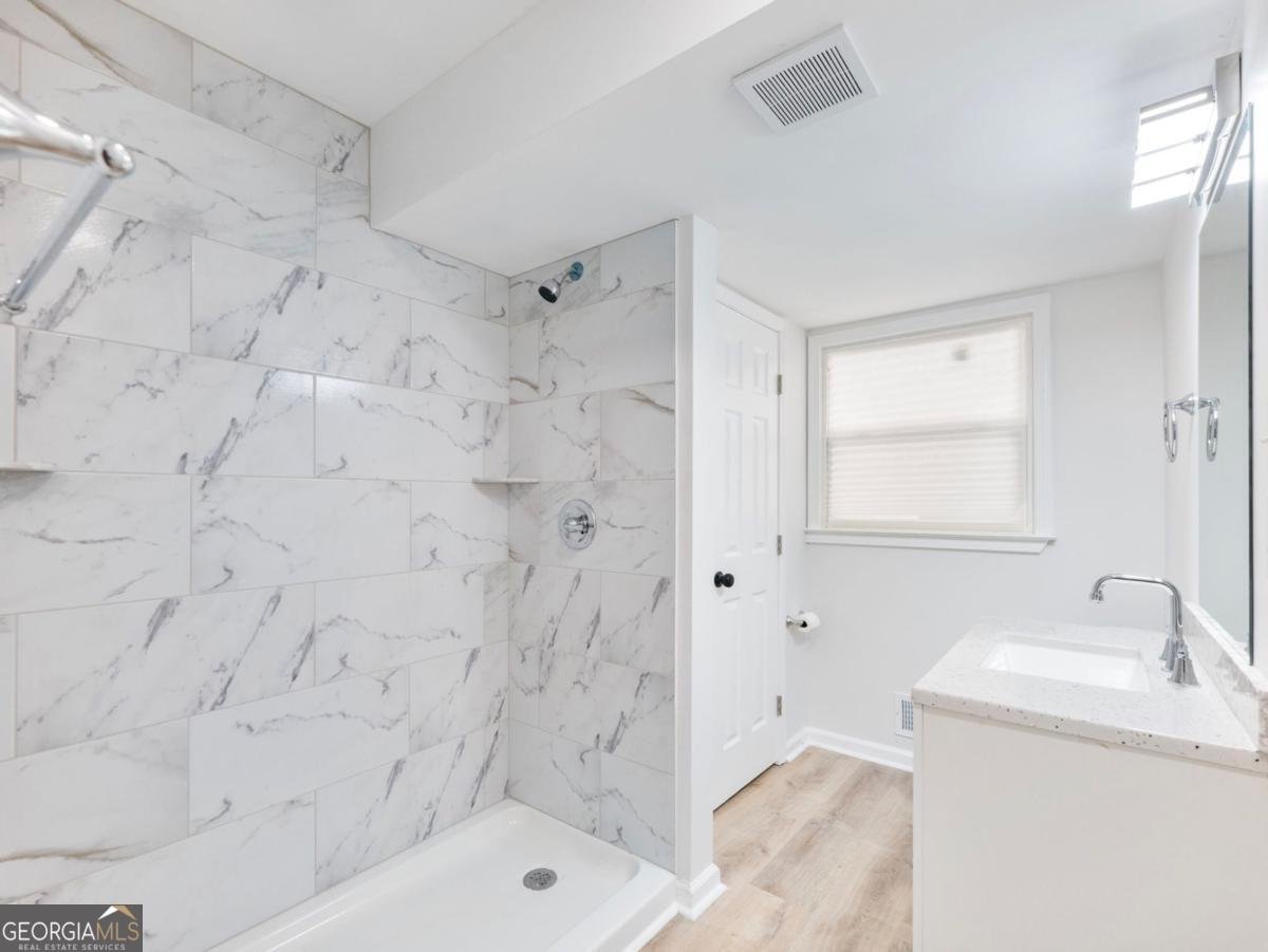 3300 Renoir Court Decatur - 7