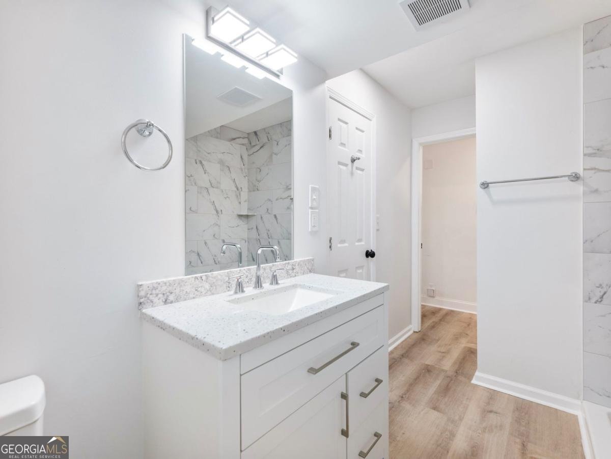 3300 Renoir Court Decatur - 8