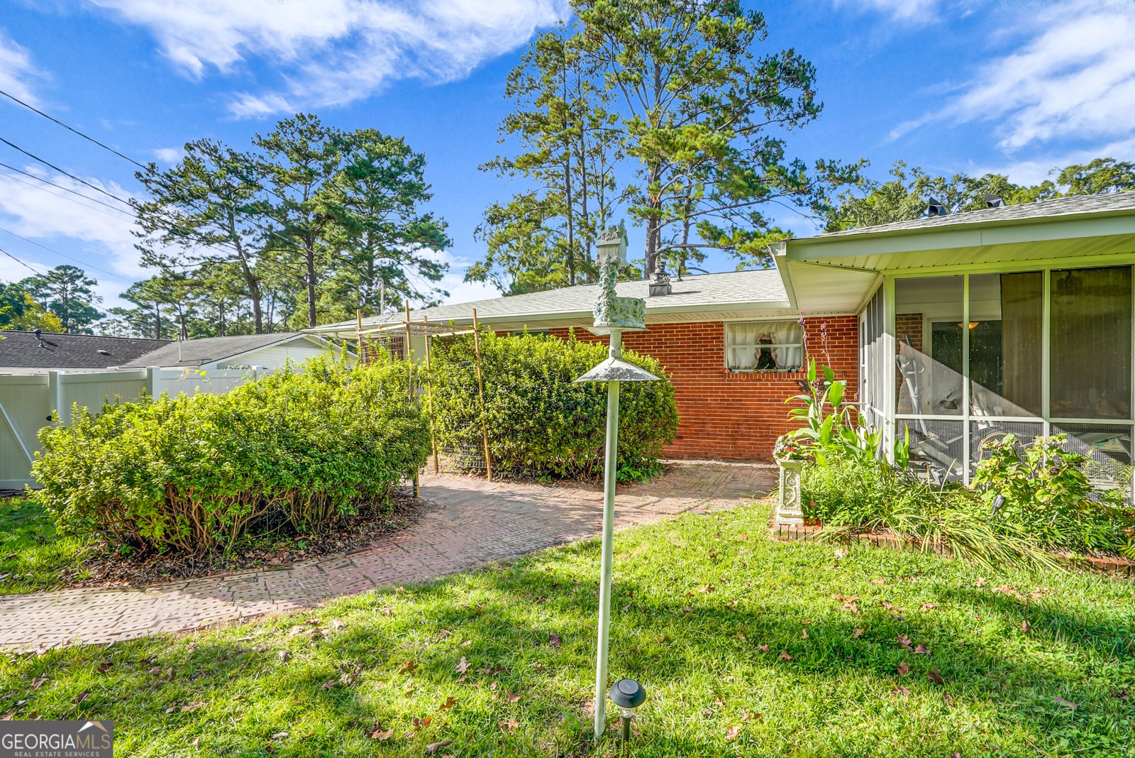 97 Azalea Avenue Savannah - 23