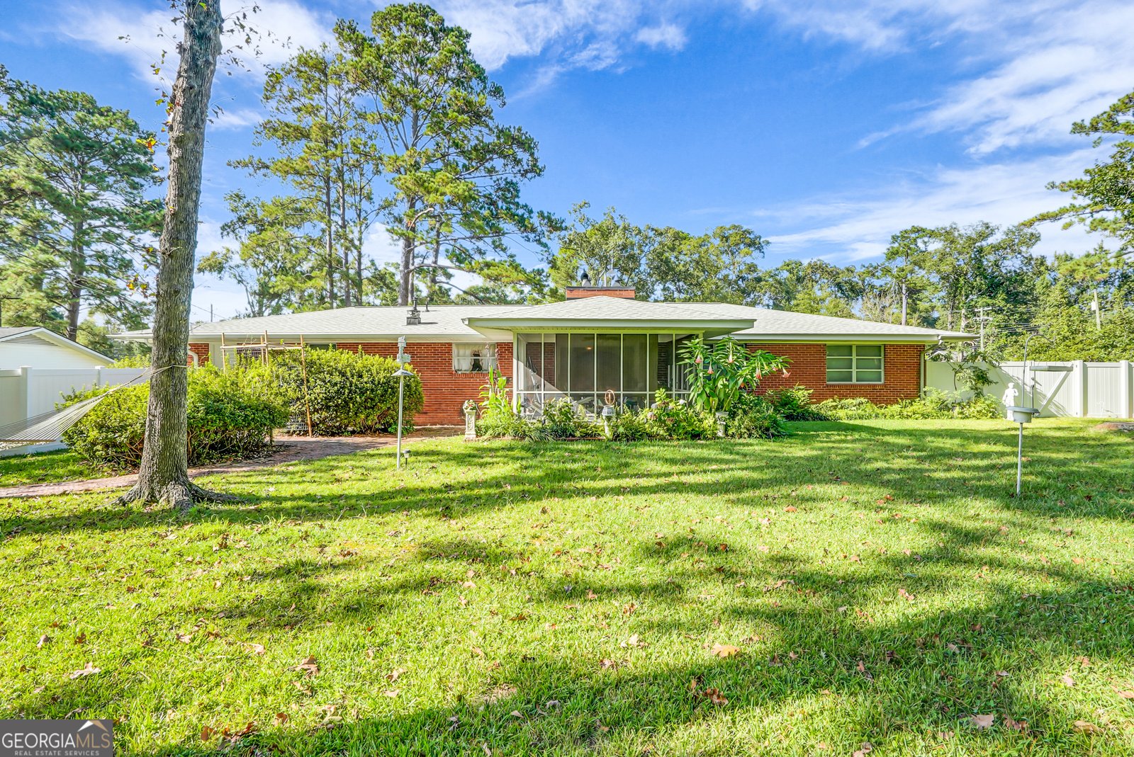 97 Azalea Avenue Savannah - 29