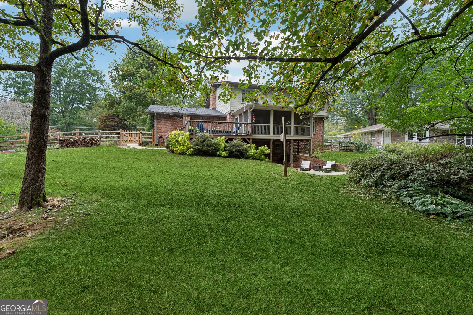 4015 Menlo Way Atlanta - 40