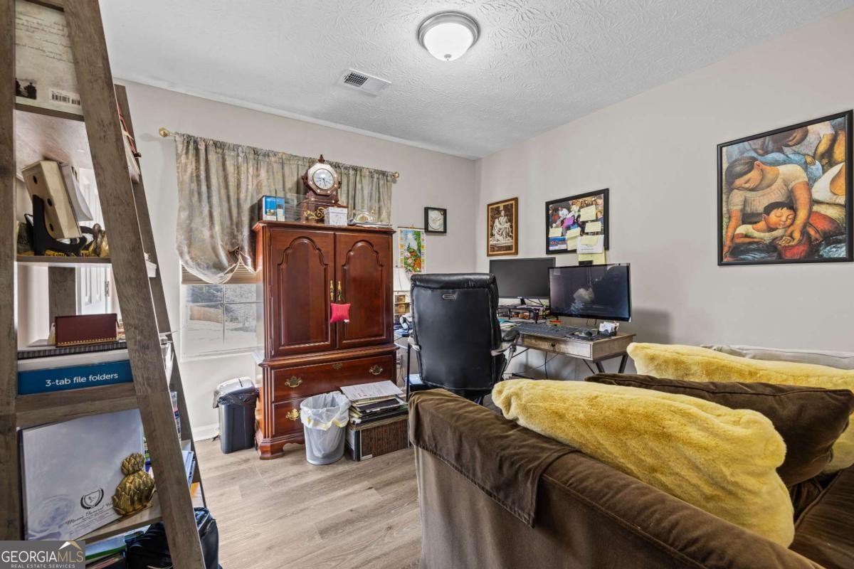 6324 Amberly Road Rex - 23