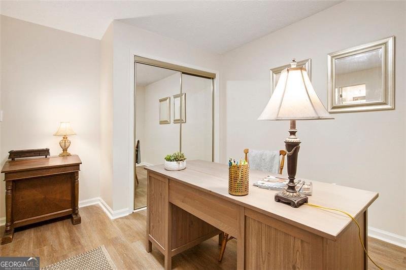 4204 D'Youville Brookhaven - 17