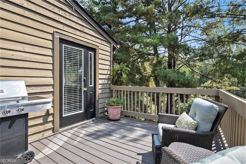 4204 D'Youville Brookhaven - 20