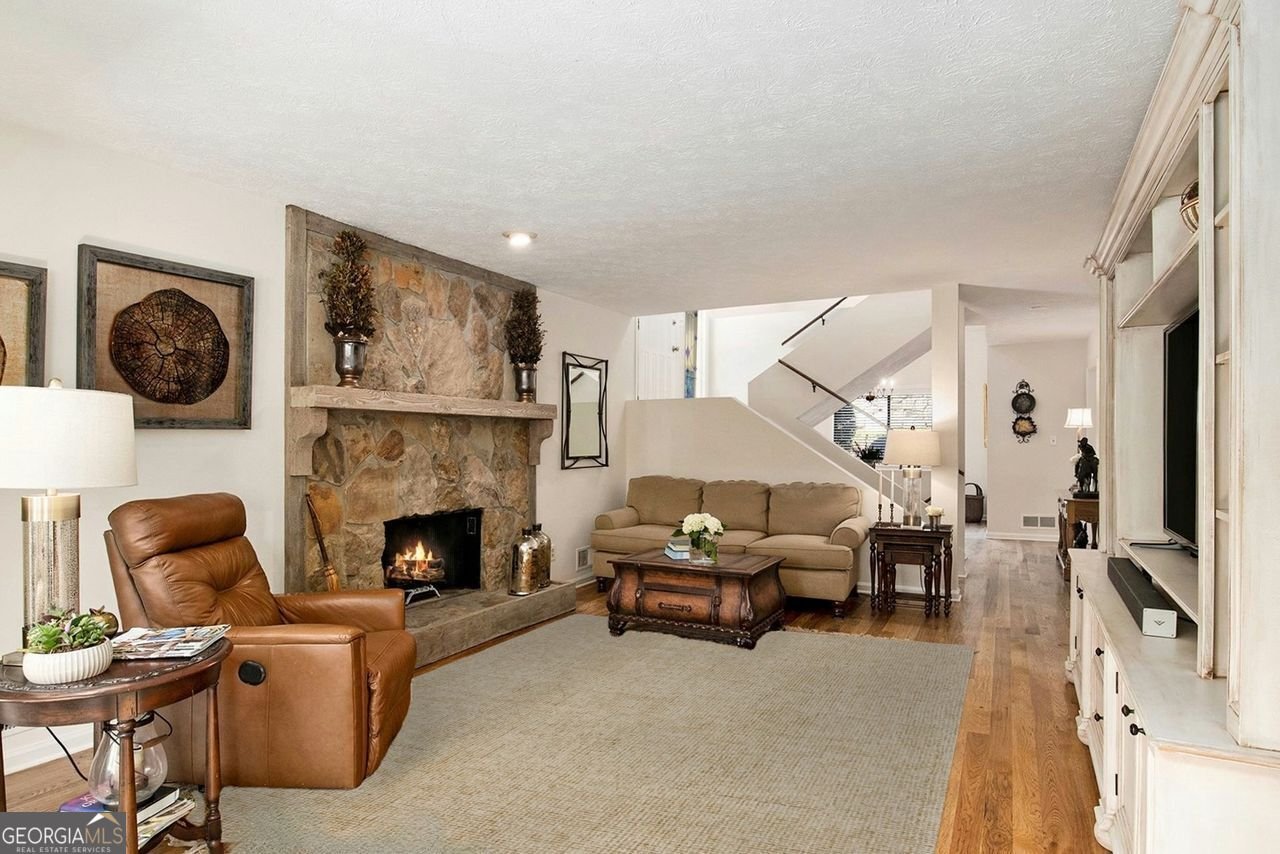 4204 D'Youville Brookhaven - 37