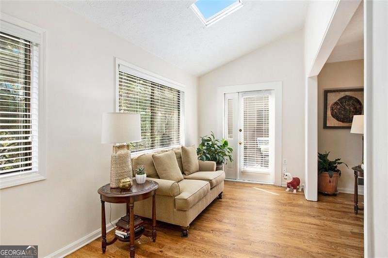 4204 D'Youville Brookhaven - 4