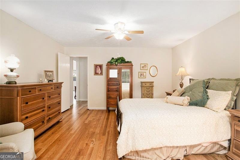 4204 D'Youville Brookhaven - 8