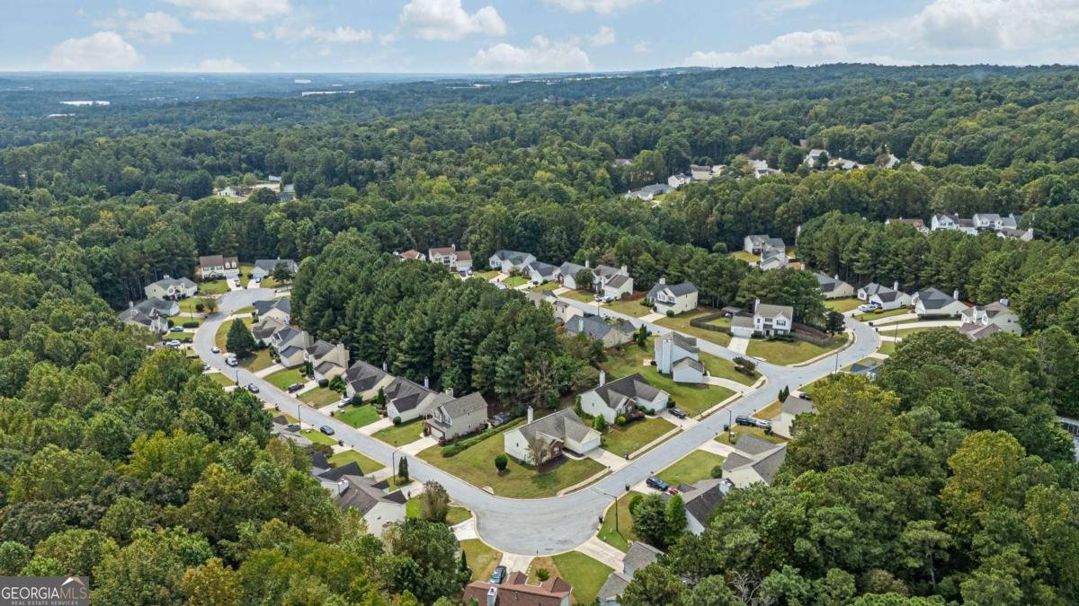6825 Bridgewood Drive Austell - 2