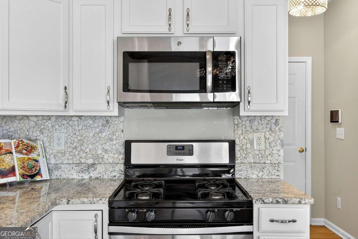 6825 Bridgewood Drive Austell - 22