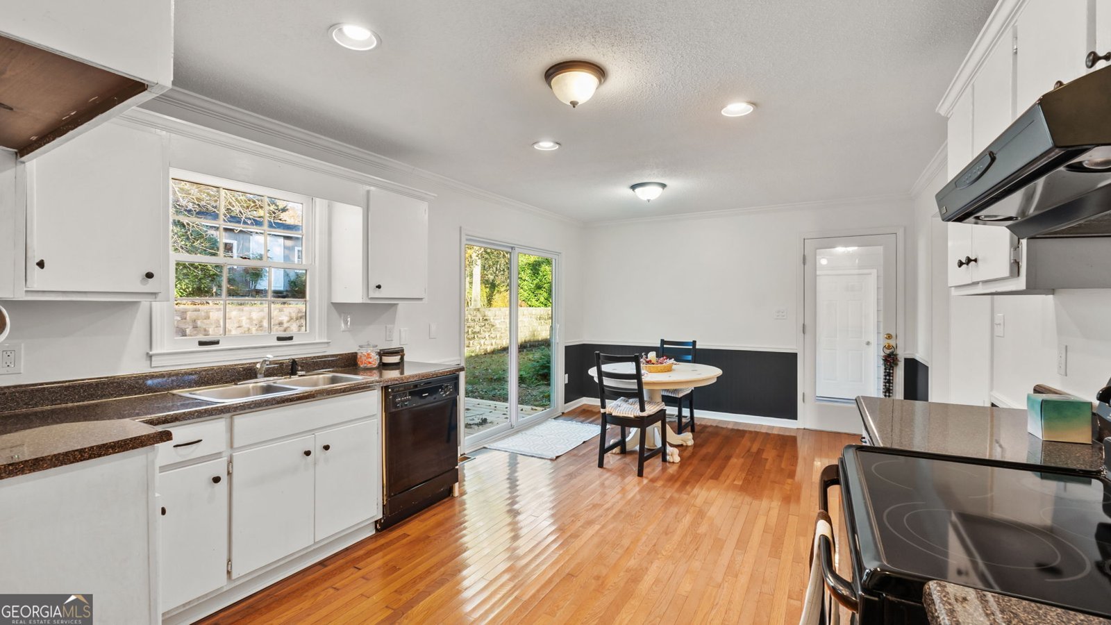 16 Timberwood Drive Silver Creek - 2