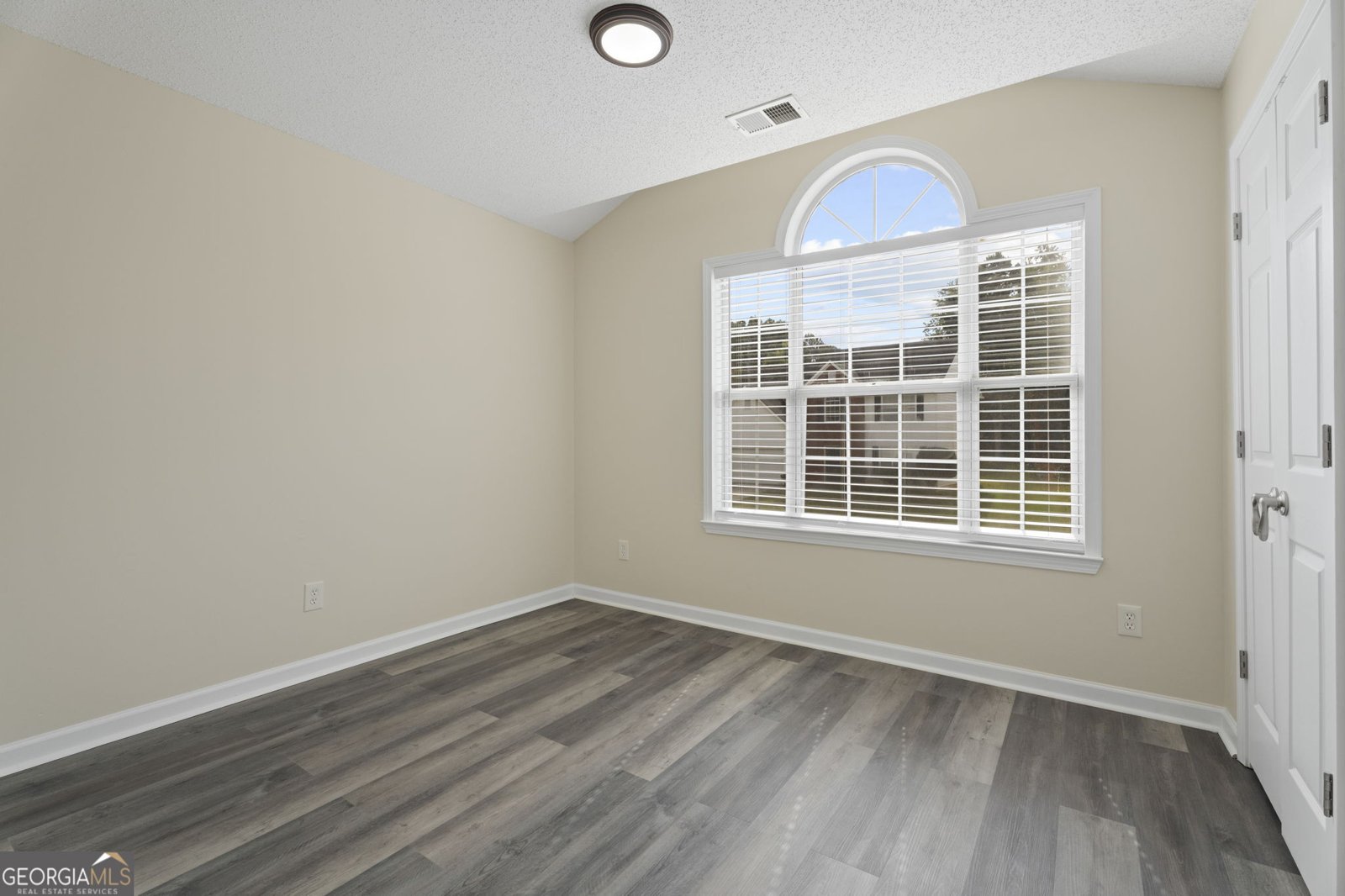 955 Loch Forest Way Riverdale - 27