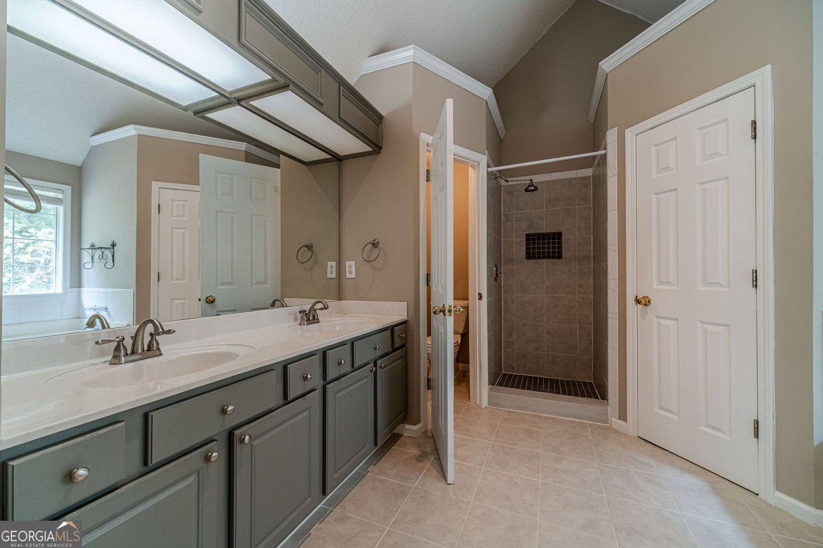 1648 Pinder Point Drive Lawrenceville - 34