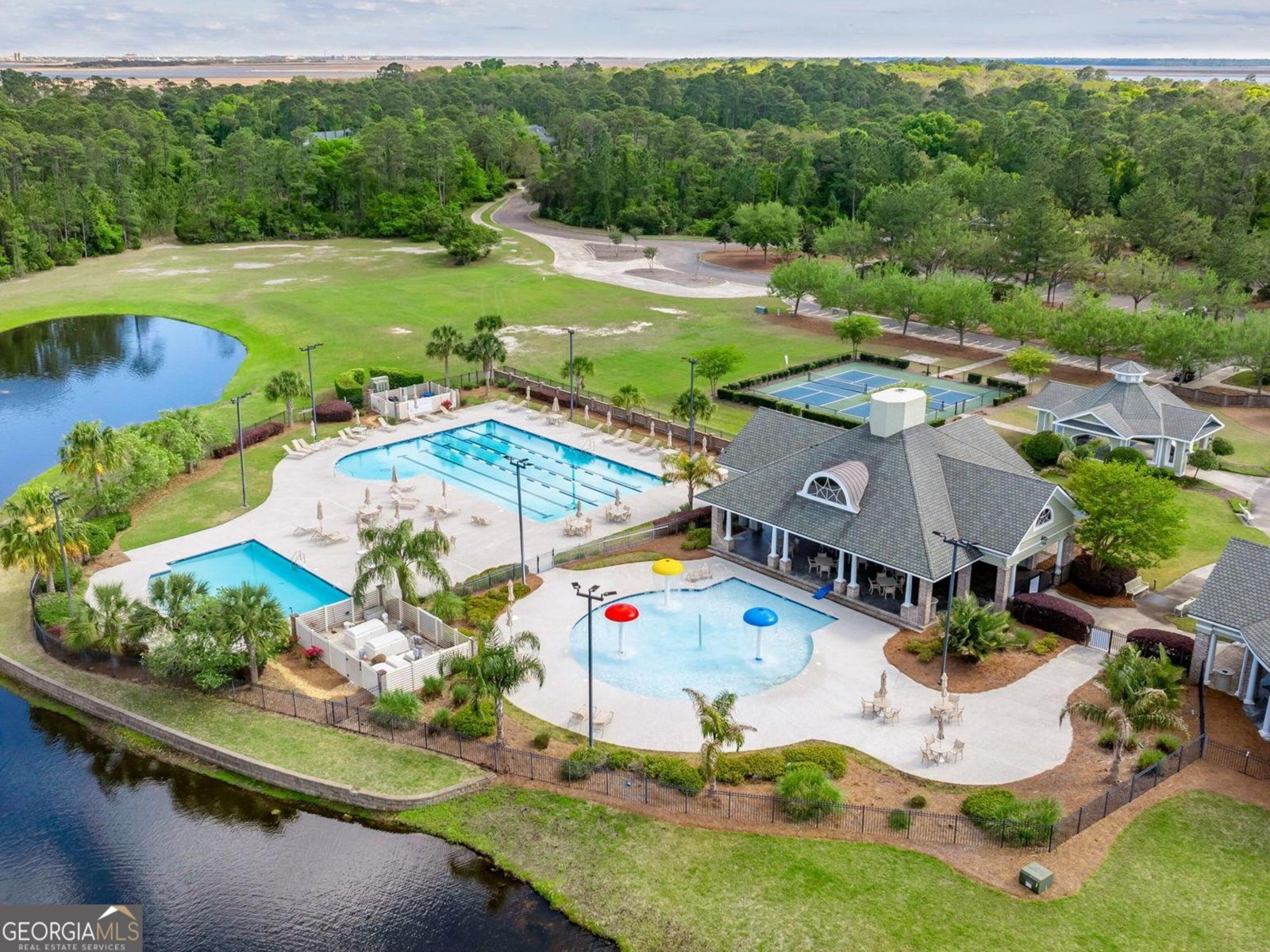 206 Club House Circle St. Marys - 46