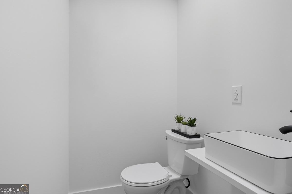 5786 Broxton Circle Peachtree Corners - 21