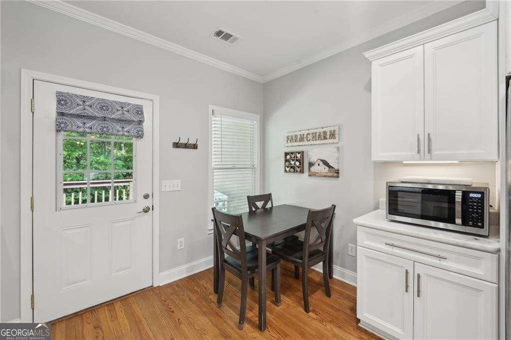 734 Frasier Circle Marietta - 9