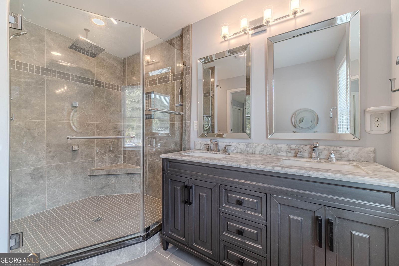 2207 Windsor Drive Snellville - 8