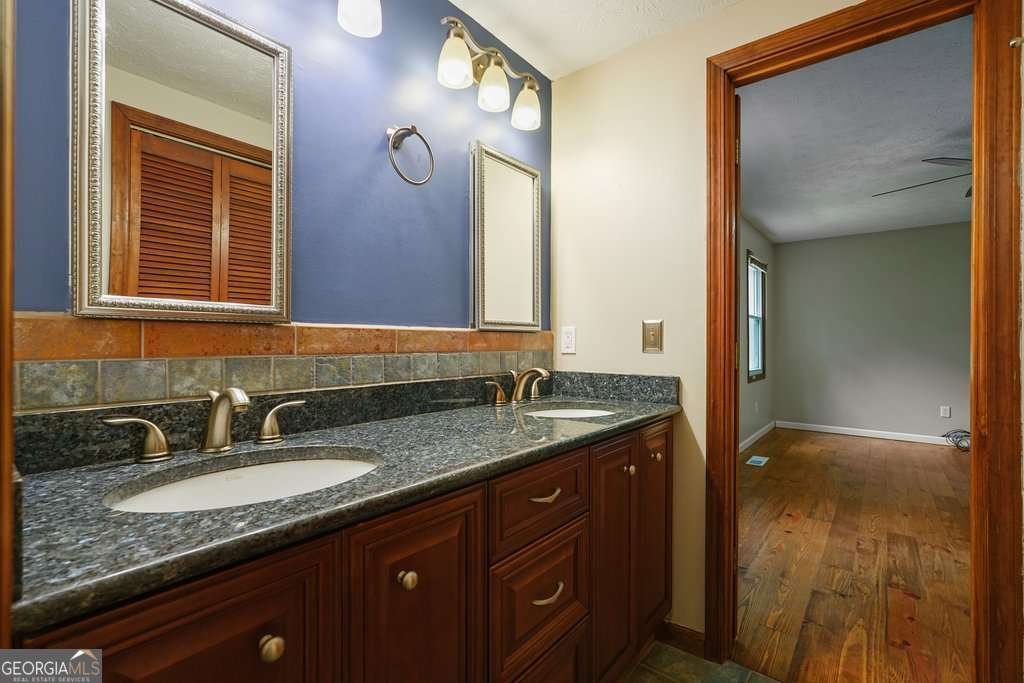 1162 Rolling Green Drive Acworth - 16