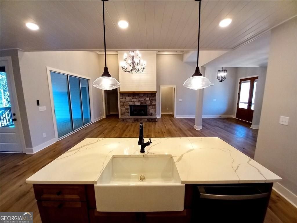 136 Rainey Road Temple - 33