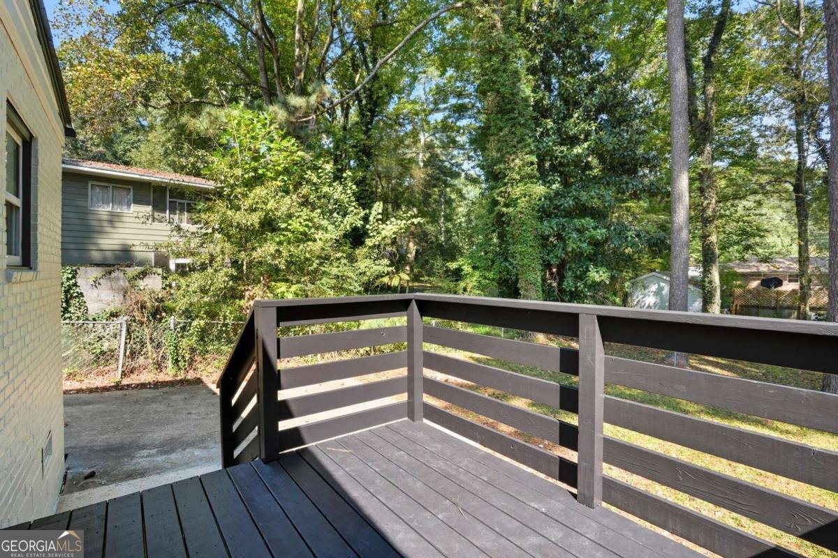 2461 Old Colony Road Atlanta - 23
