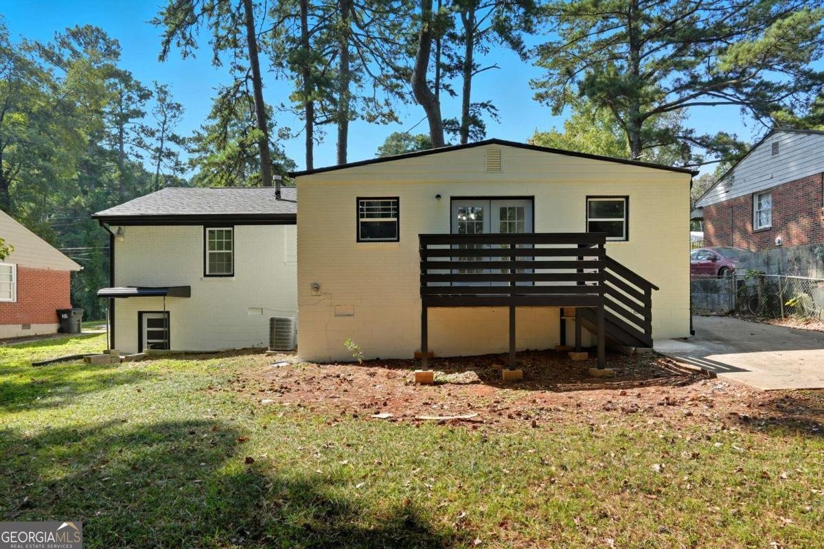 2461 Old Colony Road Atlanta - 24