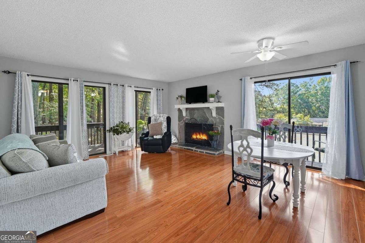 2402 Fairway Oaks Waleska - 15