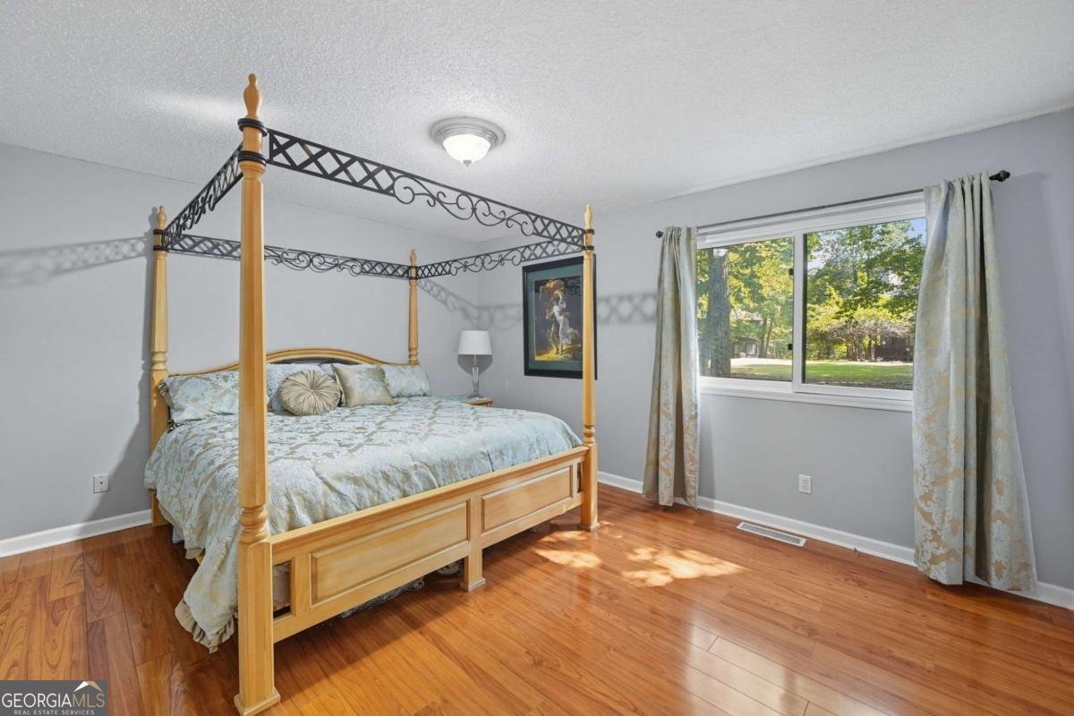 2402 Fairway Oaks Waleska - 23