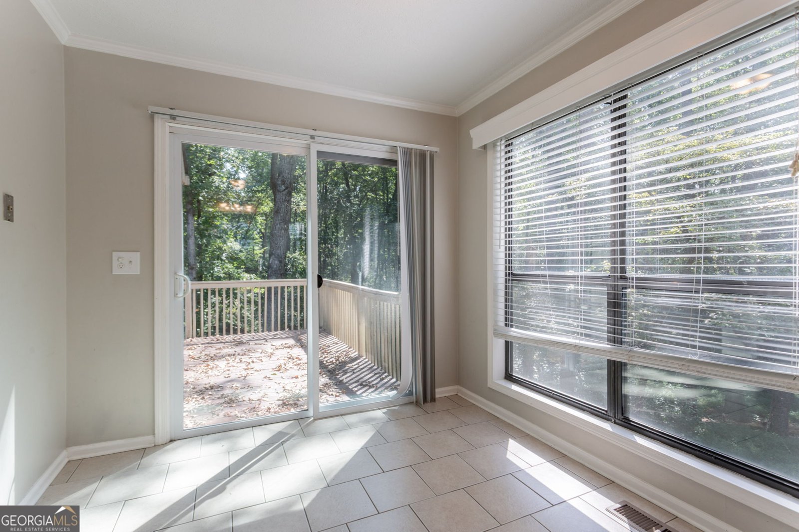 440 Julie Anne Way Woodstock - 17