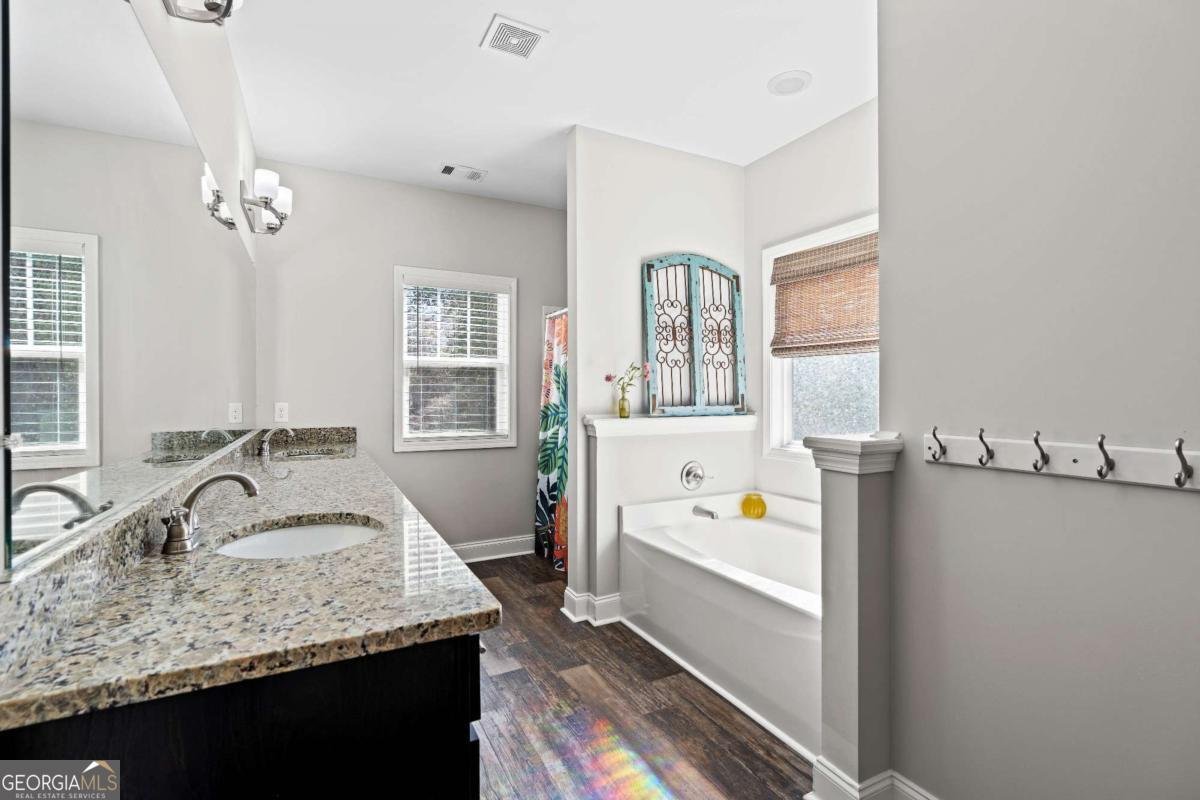 464 Holly Place Gainesville - 37