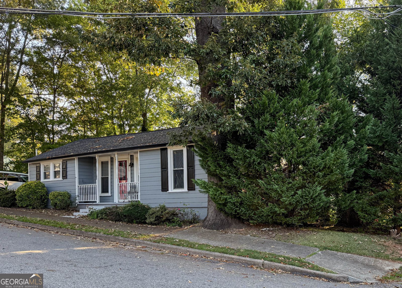 4504 LOMBARDY Way Acworth - 2