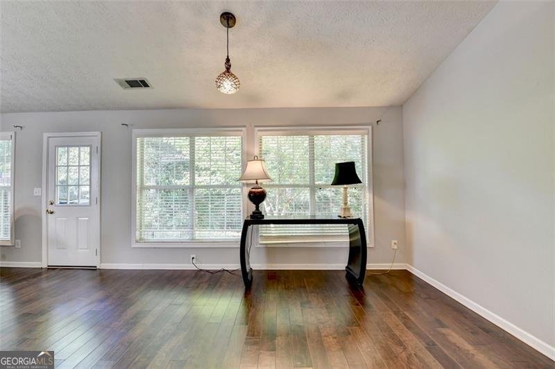 3134 VICTORIA PARK Lane Buford - 32