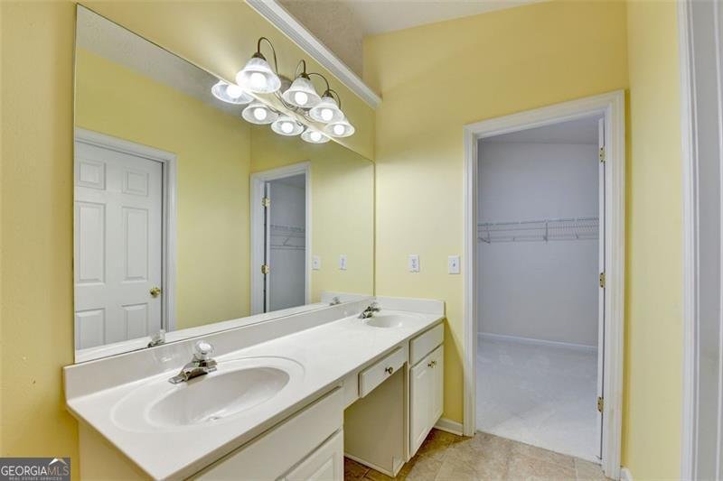 3134 VICTORIA PARK Lane Buford - 50
