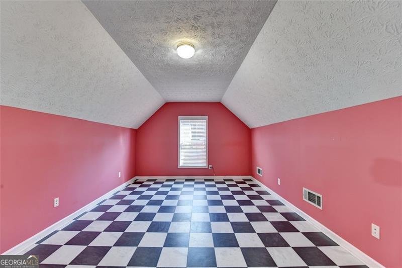 3134 VICTORIA PARK Lane Buford - 55