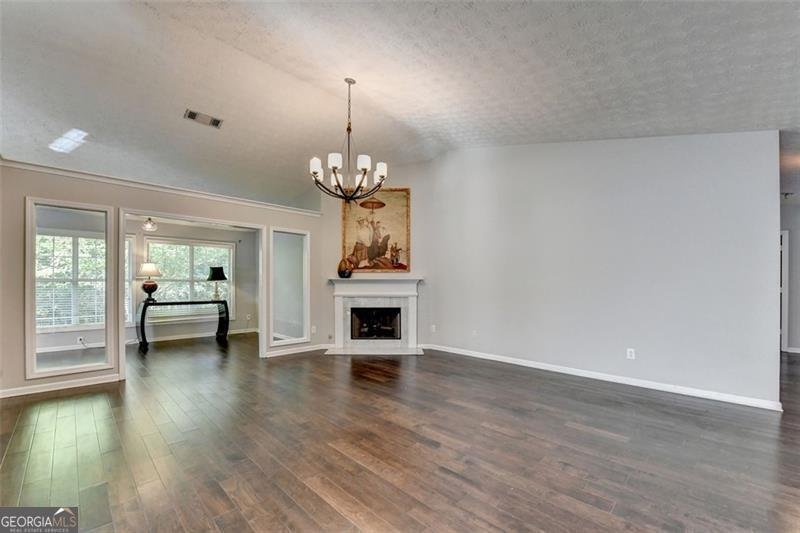 3134 VICTORIA PARK Lane Buford - 7