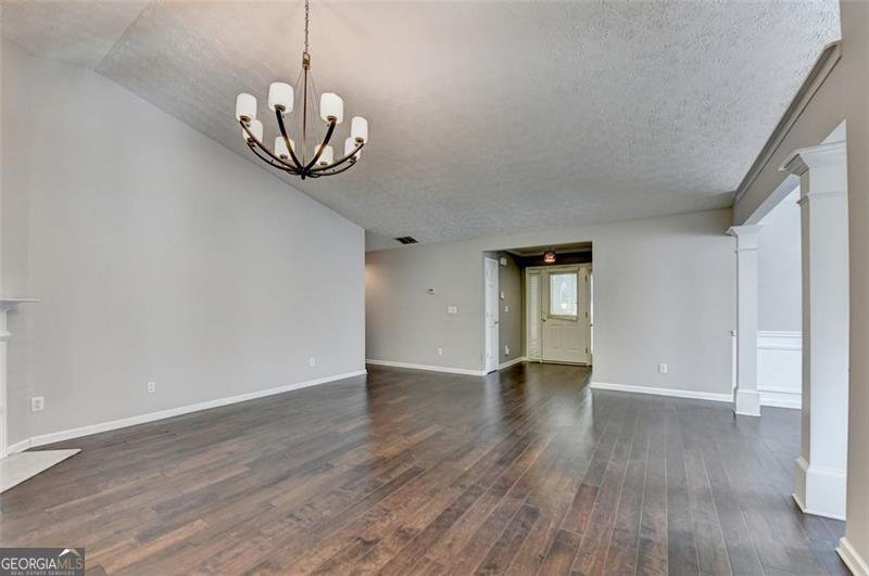 3134 VICTORIA PARK Lane Buford - 9