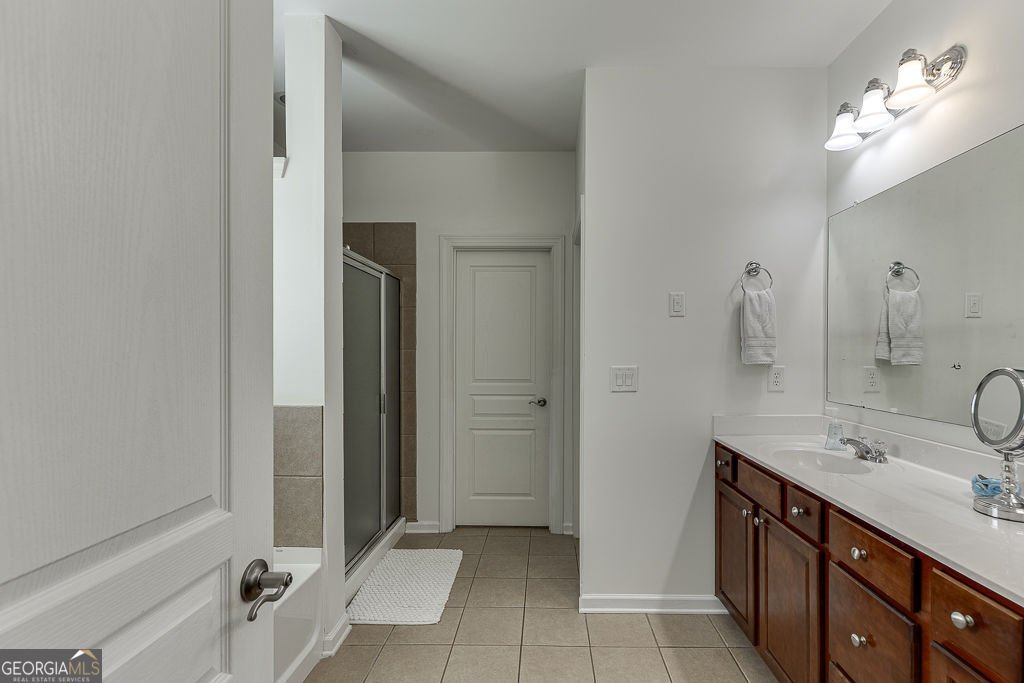 7804 Keepsake Lane Flowery Branch - 37