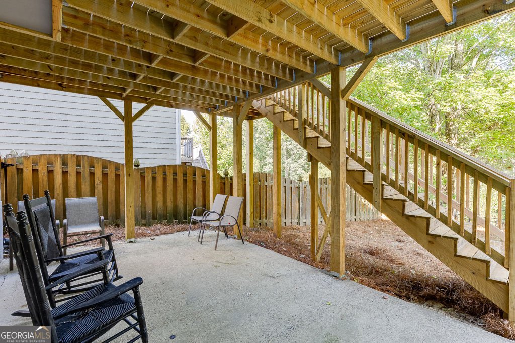 7804 Keepsake Lane Flowery Branch - 43