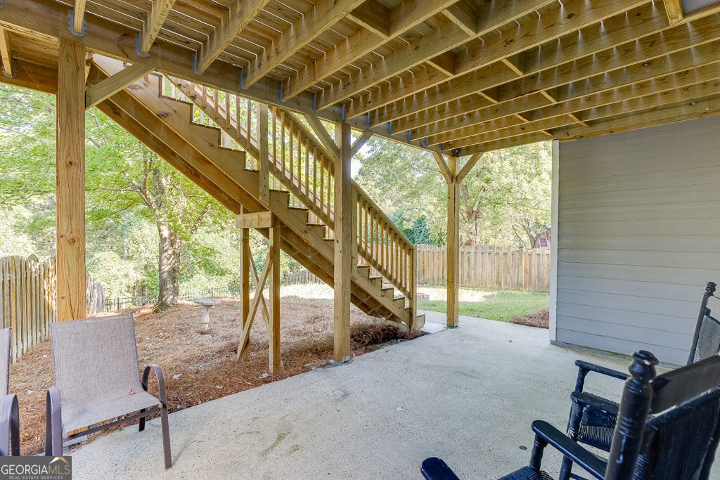 7804 Keepsake Lane Flowery Branch - 44