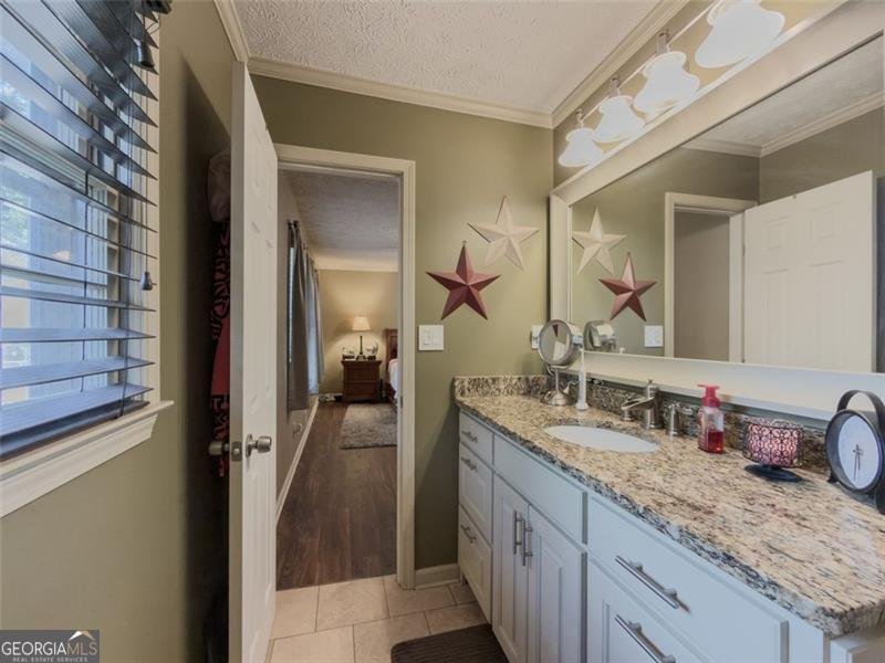 2256 WINDSOR Drive Snellville - 27