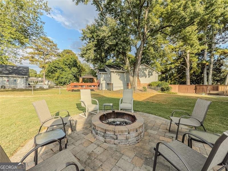 2256 WINDSOR Drive Snellville - 31