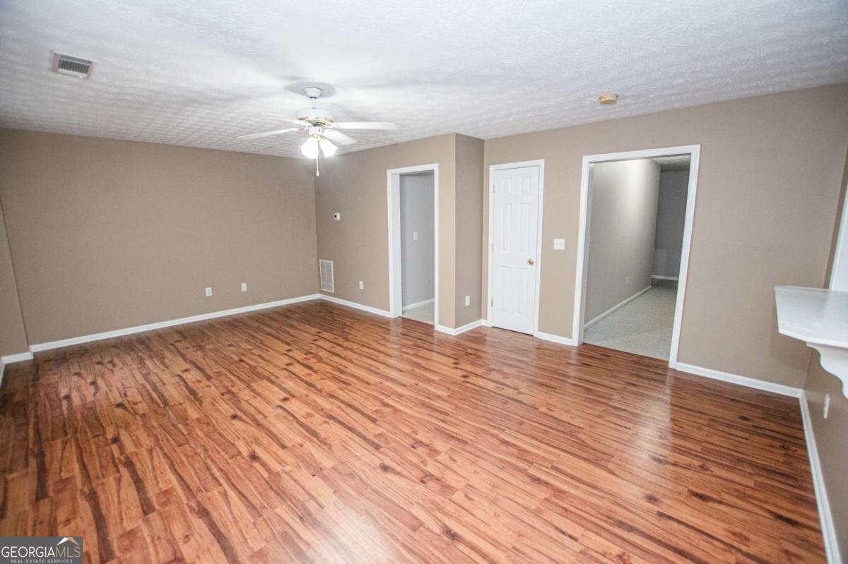 903 Kendall Park Drive Winder - 19