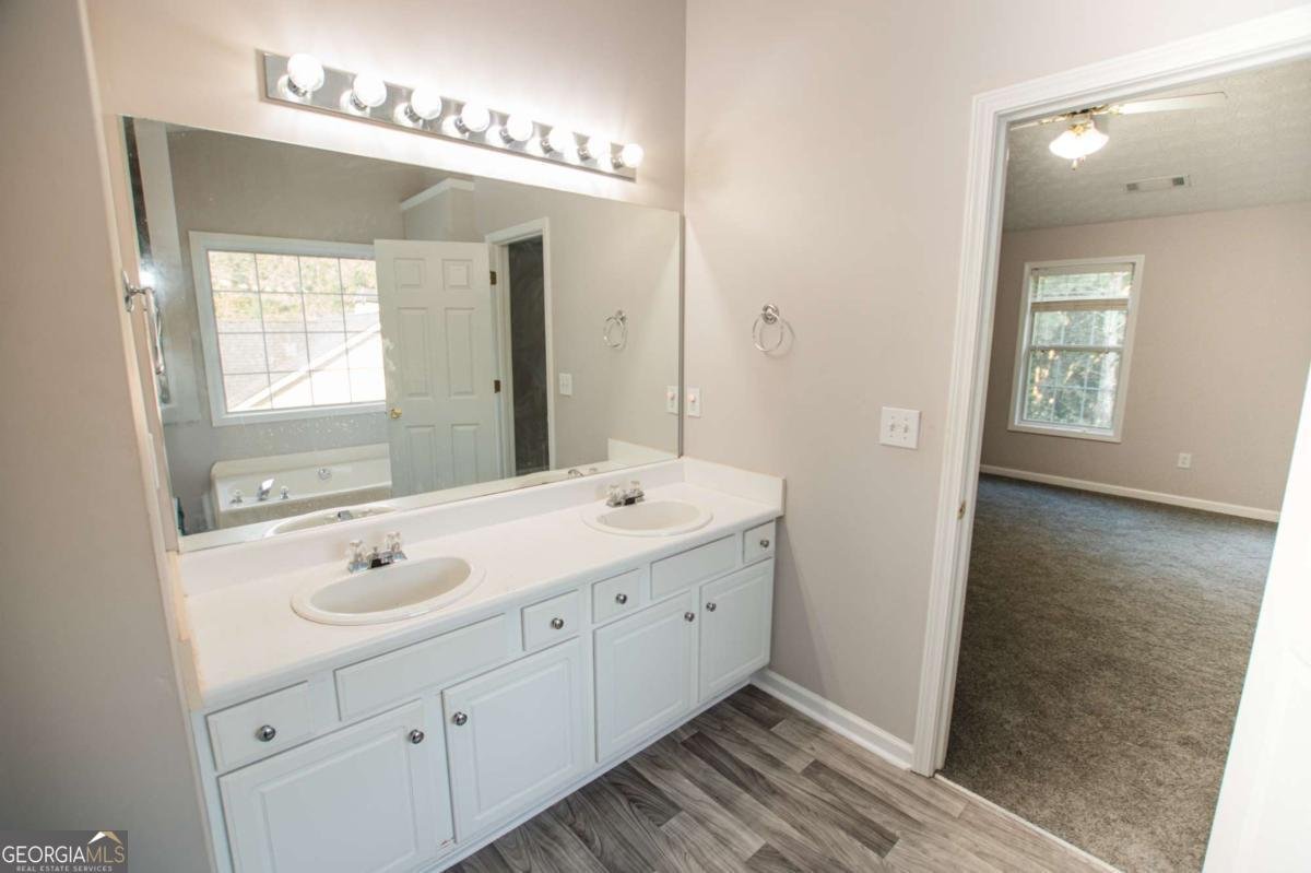 903 Kendall Park Drive Winder - 5