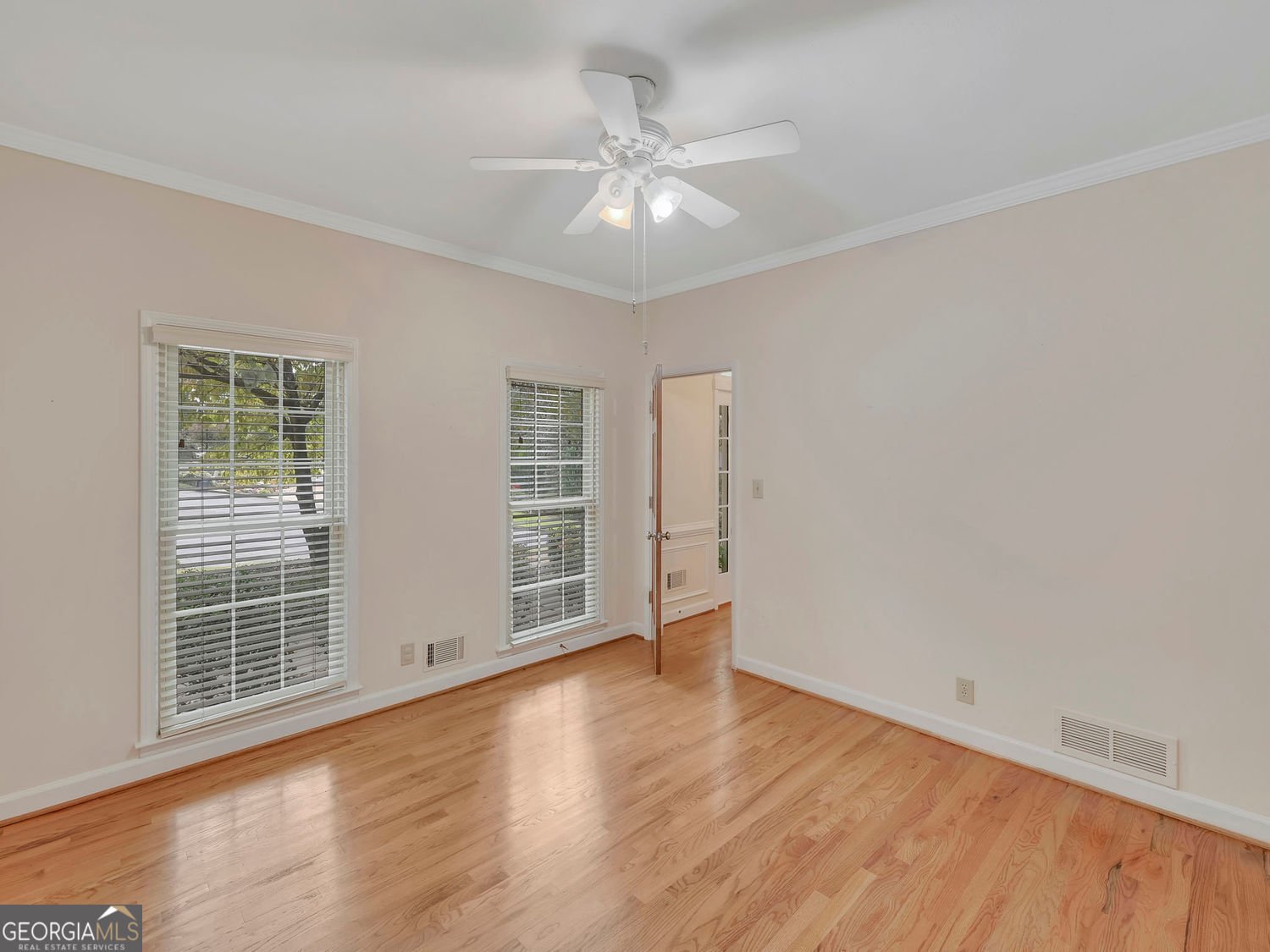 1020 Summer Oaks Close Roswell - 2