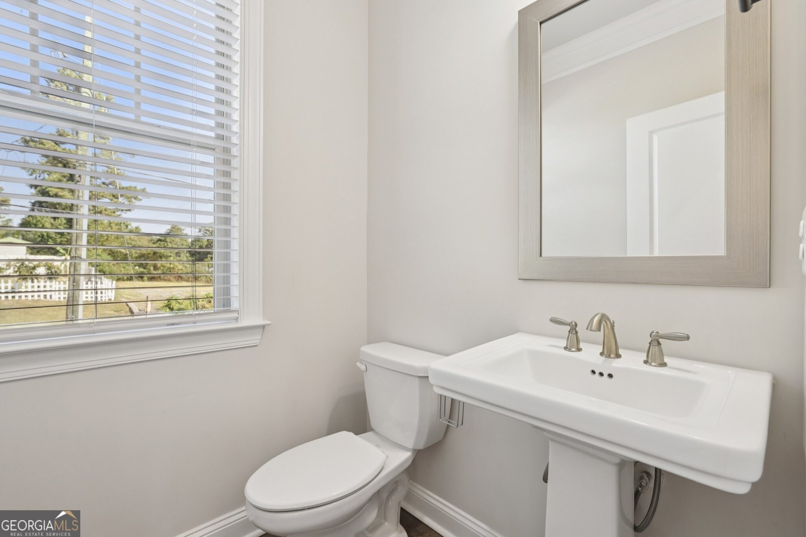 2530 Clairebrooke Bend Atlanta - 17